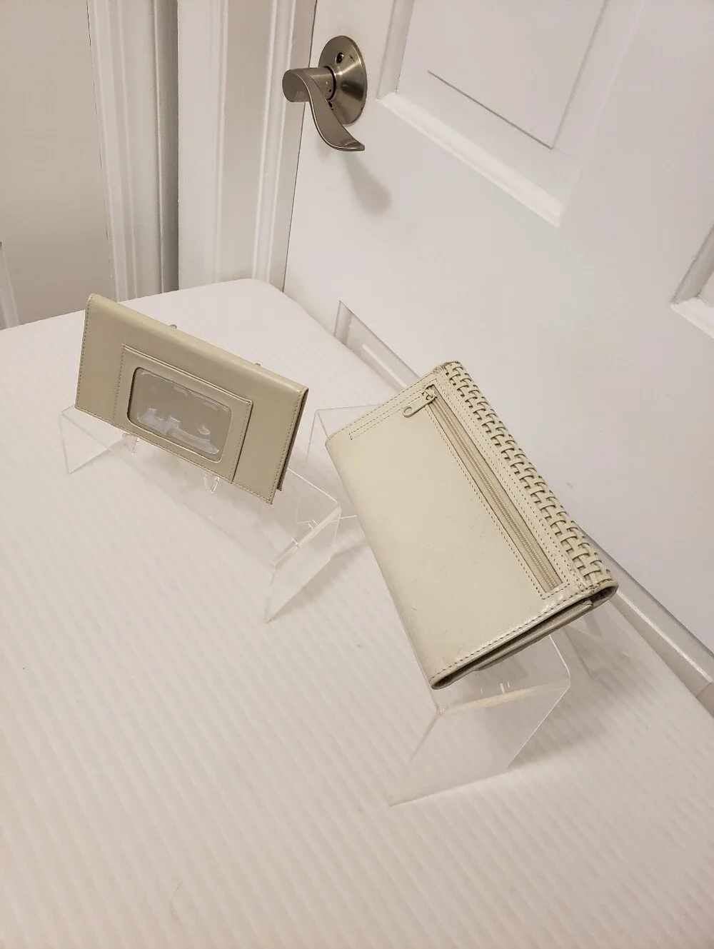 Medallion WOVEN Leather Wallet & Checkbook Cover Set Bone In Color